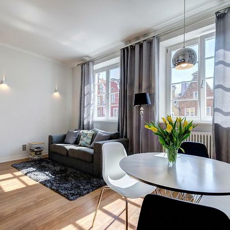 Stylish Apartment In Heart Of Oldtown Гданьск Экстерьер фото