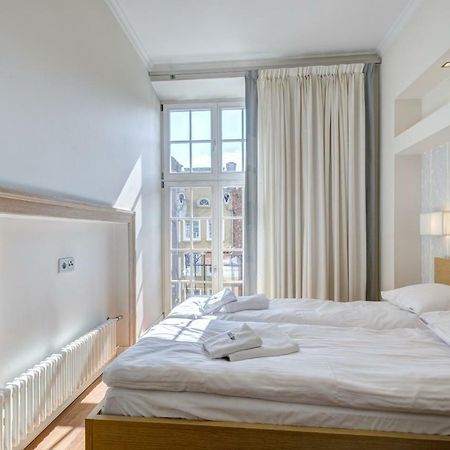 Stylish Apartment In Heart Of Oldtown Гданьск Экстерьер фото