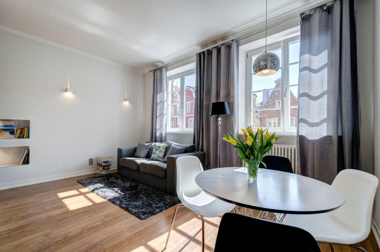 Stylish Apartment In Heart Of Oldtown Гданьск Экстерьер фото