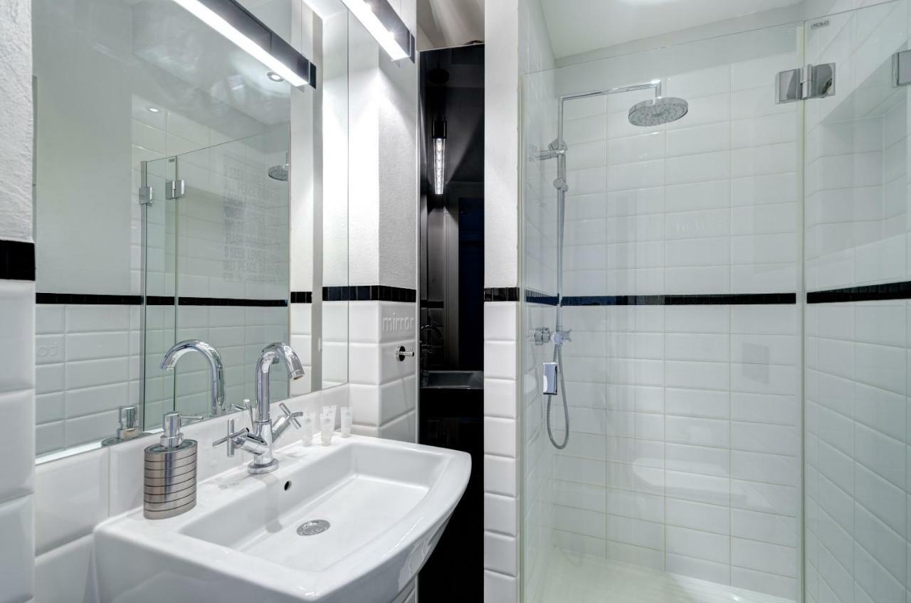 Stylish Apartment In Heart Of Oldtown Гданьск Экстерьер фото